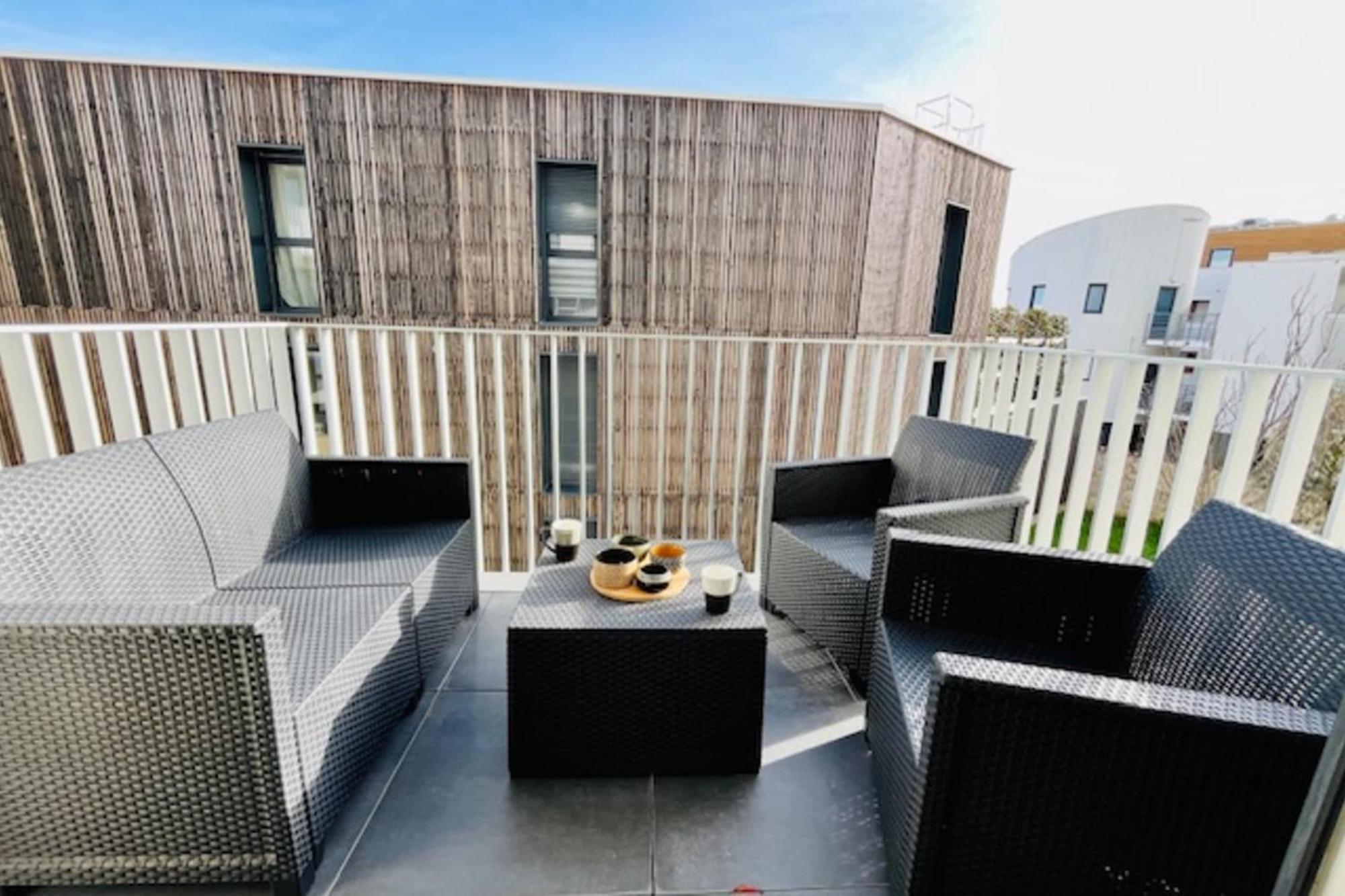 Ferienwohnung Charming New Flat With Balcony La Rochelle  Exterior foto